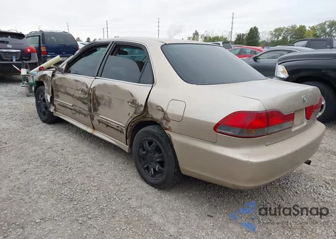 2002 Honda Accord 2.3 Ex z USA, uszkodzony, nr VIN 1HGCG56612A156712